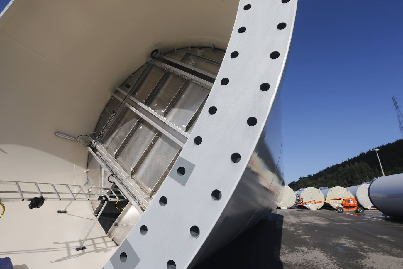 Fotos Windar Renovables Los Due Os Del Viento El Comercio Diario